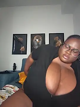 SexyHugeblackTitties online show from 02-01-26, 08:07