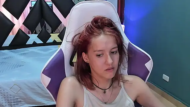 Linda4Petite online show from 12-27-24, 09:32