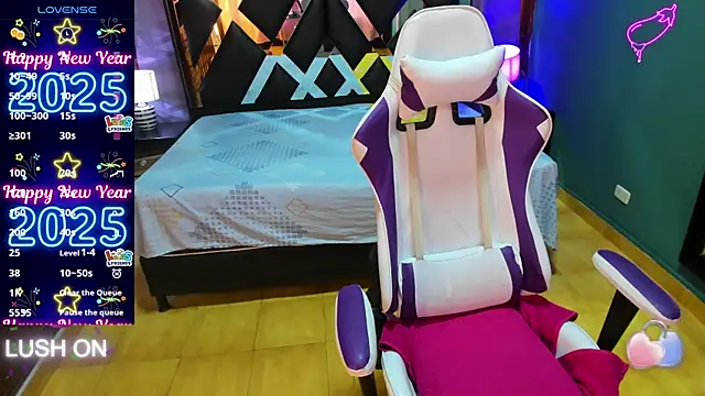 Linda4Petite online show from 01-20-25, 06:10