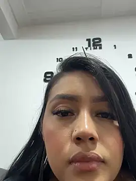 CameronCollins  online show from 12-30-24, 01:58