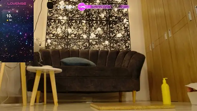 evelaurent online show from 05-25-26, 05:30