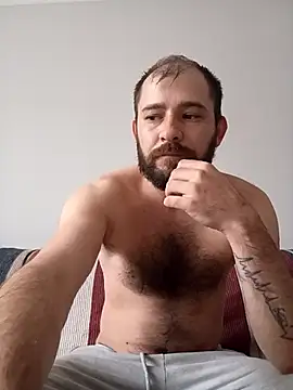 Snapshot of NiiiRvaNaa chatting on 10-18-25, 07:53 NiiiRvaNaa online show from 10-18-25, 07:53