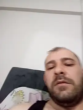 Snapshot of NiiiRvaNaa chatting on 02-01-26, 04:55 NiiiRvaNaa online show from 02-01-26, 04:55