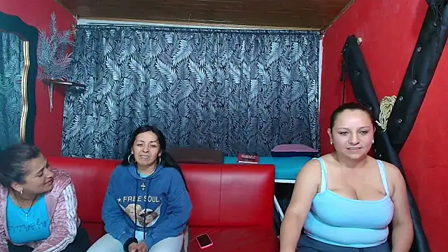 lesbiancuple online show from 02-06-25, 12:43