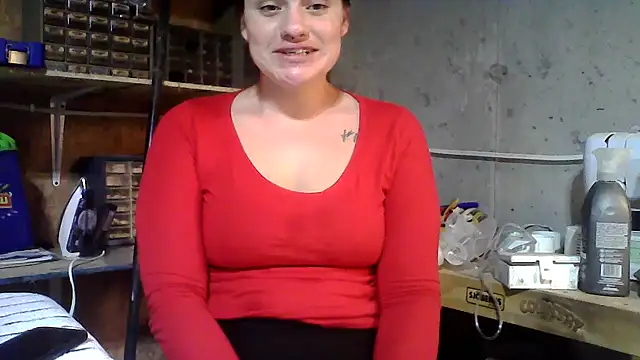 Snapshot of ththotmomma chatting on 02-04-25, 07:44 ththotmomma online show from 02-04-25, 07:44