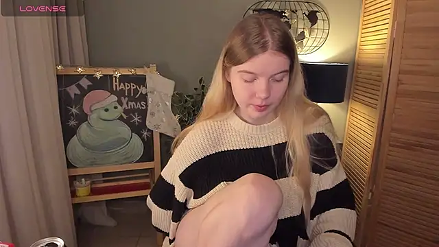 ohmyJuliet online show from 12-19-24, 02:12