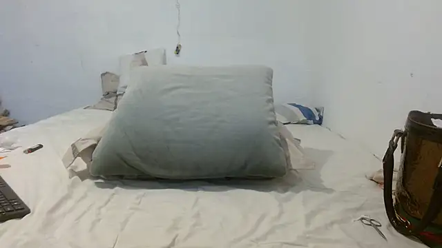 SquirtyMellissaLabia online show from 01-12-25, 10:02