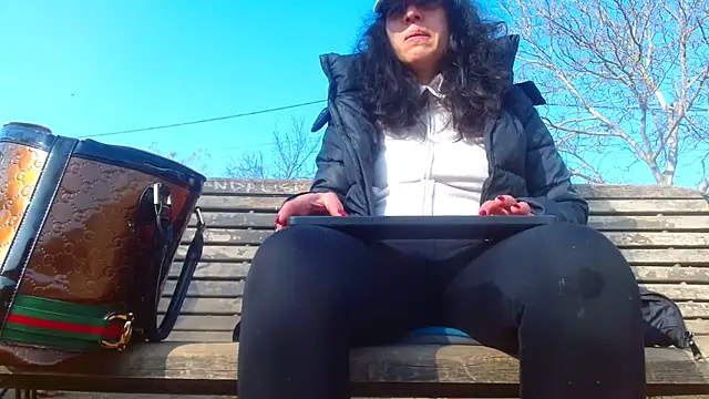 SquirtyMellissaLabia online show from 02-11-25, 12:05
