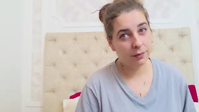 KarinaNoir online show from 12-22-24, 05:01