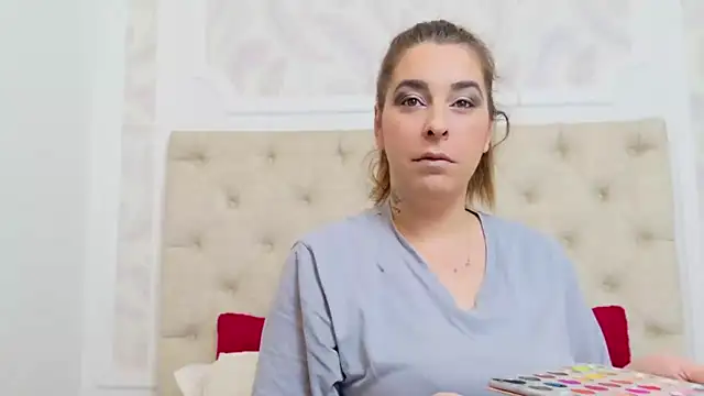 KarinaNoir online show from 01-05-25, 04:36
