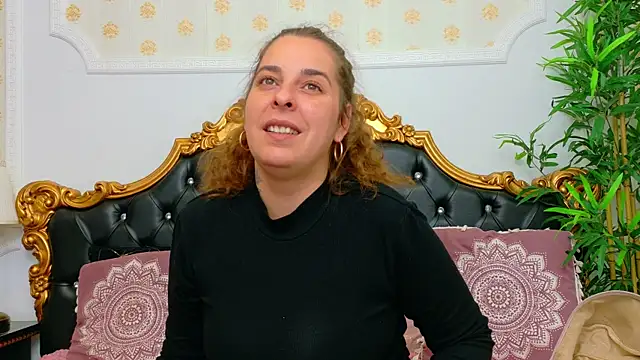 KarinaNoir online show from 05-05-26, 04:09