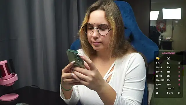 Sandra SW  online show from 01-09-26, 11:02