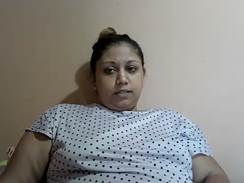 bellachow10 online show from 11-11-25, 11:32