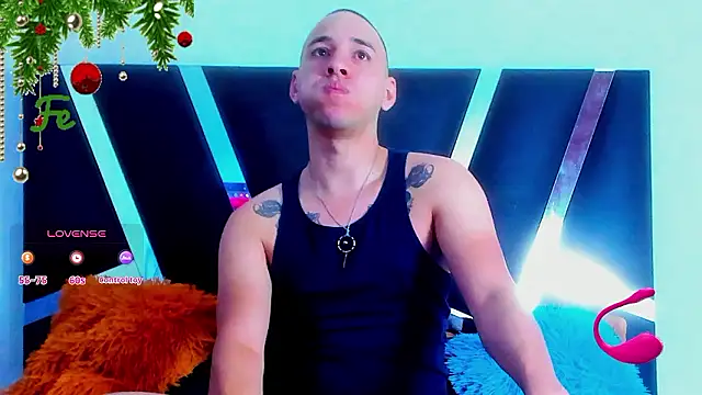 Snapshot of petter_coleman_ chatting on 12-01-24, 09:37 petter coleman online show from 12-01-24, 09:37