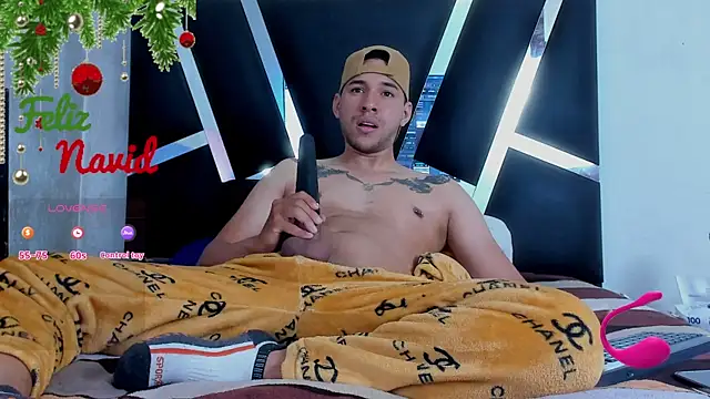 Snapshot of petter_coleman_ chatting on 01-03-25, 11:55 petter coleman online show from 01-03-25, 11:55