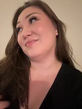 RosieDixx online show from 11-07-25, 06:57