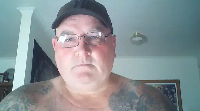 Snapshot of HOTANAL chatting on 12-24-24, 08:00 HOTANAL online show from 12-24-24, 08:00