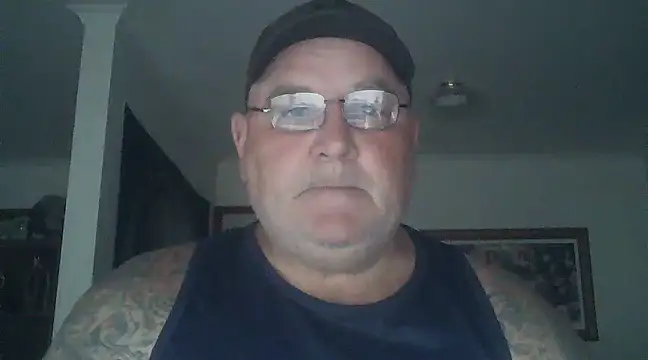 Snapshot of HOTANAL chatting on 12-26-24, 04:32 HOTANAL online show from 12-26-24, 04:32
