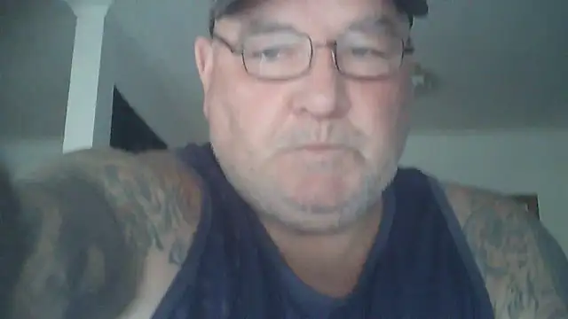 Snapshot of HOTANAL chatting on 12-27-24, 11:42 HOTANAL online show from 12-27-24, 11:42