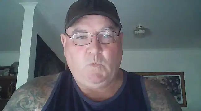Snapshot of HOTANAL chatting on 12-29-24, 01:56 HOTANAL online show from 12-29-24, 01:56