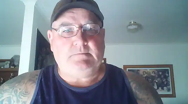 Snapshot of HOTANAL chatting on 01-15-25, 05:19 HOTANAL online show from 01-15-25, 05:19