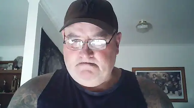 Snapshot of HOTANAL chatting on 01-17-25, 06:57 HOTANAL online show from 01-17-25, 06:57