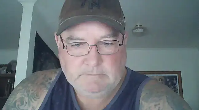 Snapshot of HOTANAL chatting on 02-16-25, 01:25 HOTANAL online show from 02-16-25, 01:25