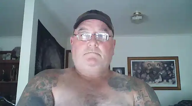 Snapshot of HOTANAL chatting on 02-16-25, 04:31 HOTANAL online show from 02-16-25, 04:31
