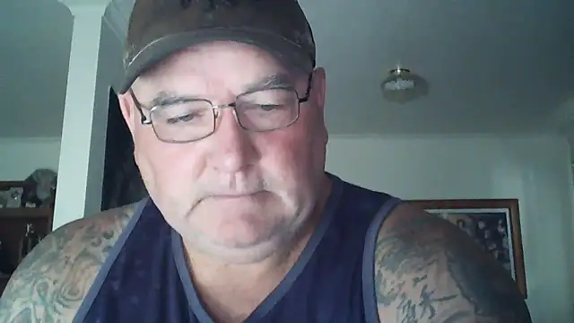 Snapshot of HOTANAL chatting on 02-20-25, 03:34 HOTANAL online show from 02-20-25, 03:34