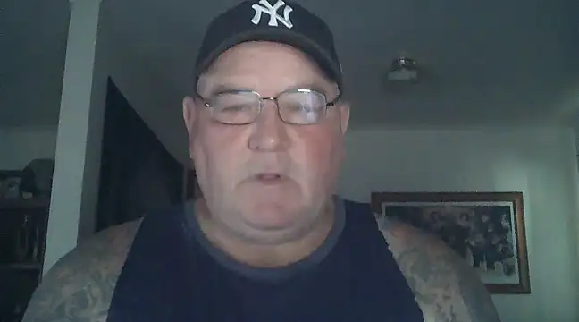 Snapshot of HOTANAL chatting on 03-19-25, 01:43 HOTANAL online show from 03-19-25, 01:43