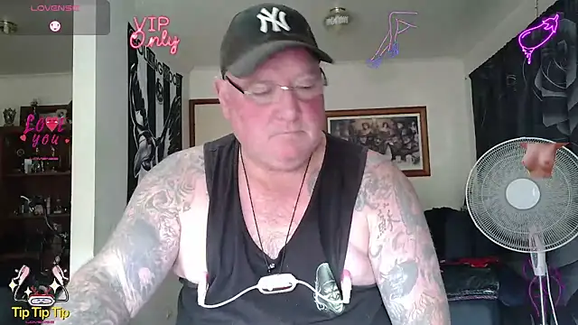 HOTANAL online show from 05-12-26, 03:25