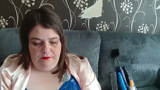 HouseWifeWhore Milf online show from 03-09-25, 02:10