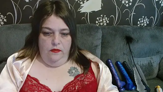 HouseWifeWhore Milf online show from 10-13-25, 03:34