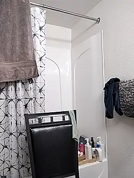 markquanna online show from 12-19-25, 05:36