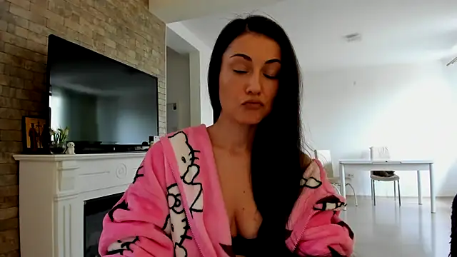 OliviaSirena online show from 03-27-26, 01:22