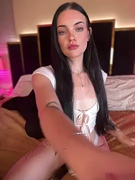 KarissaChantelle online show from 05-13-26, 04:04