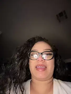 Snapshot of CarmelaAnthony chatting on 12-06-24, 01:44 CarmelaAnthony online show from 12-06-24, 01:44