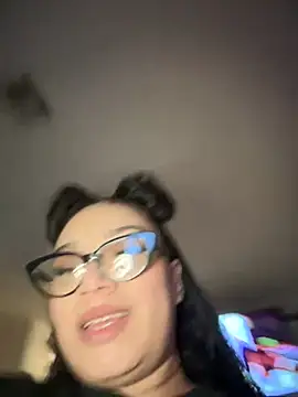 Snapshot of CarmelaAnthony chatting on 01-02-25, 03:08 CarmelaAnthony online show from 01-02-25, 03:08