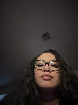 Snapshot of CarmelaAnthony chatting on 01-05-25, 03:13 CarmelaAnthony online show from 01-05-25, 03:13