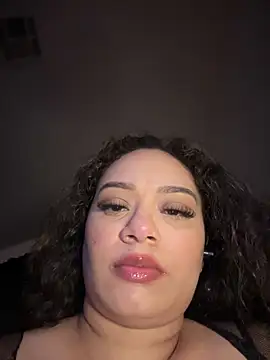 Snapshot of CarmelaAnthony chatting on 03-02-25, 01:38 CarmelaAnthony online show from 03-02-25, 01:38