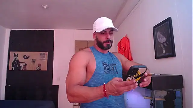 Snapshot of romeolovedark chatting on 01-08-25, 09:23 romeolovedark online show from 01-08-25, 09:23