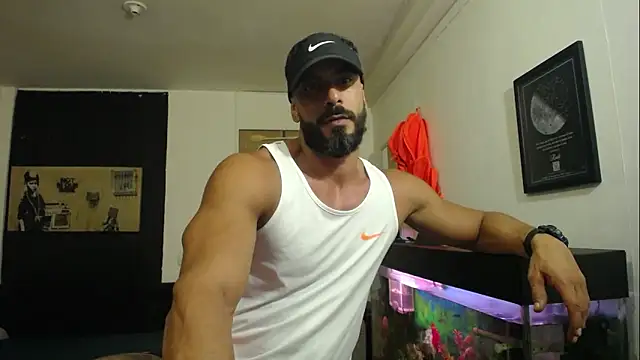 Snapshot of romeolovedark chatting on 03-06-25, 11:31 romeolovedark online show from 03-06-25, 11:31