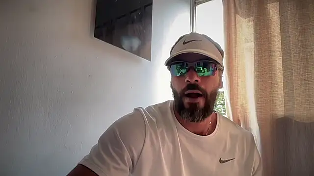 romeolovedark online show from 12-20-25, 07:21