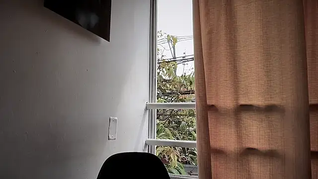 romeolovedark online show from 01-10-26, 06:09