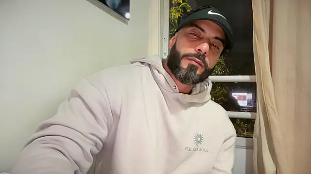 romeolovedark online show from 04-29-26, 07:34