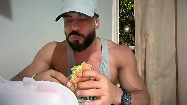 romeolovedark online show from 07-08-26, 04:17