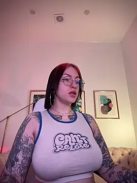 IvyHoney online show from 01-17-25, 06:47