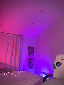 IvyHoney online show from 01-26-25, 06:38