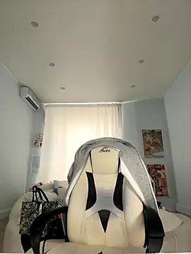 IvyHoney online show from 09-28-25, 07:47