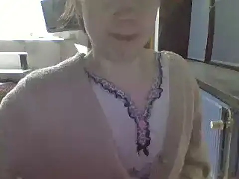 Moi Lina online show from 01-08-25, 10:16